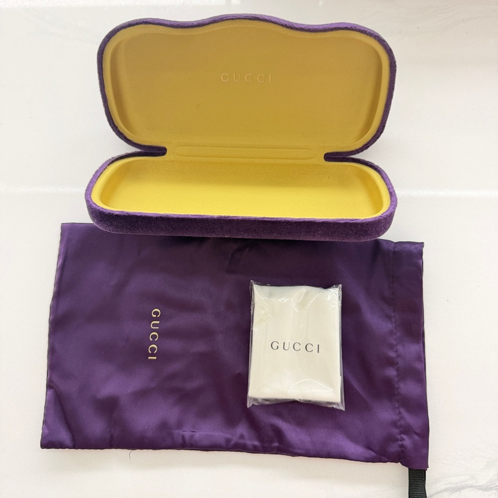 Gucci Purple Velvet Sunglasses Case with Yellow Interior and Purple Pouch